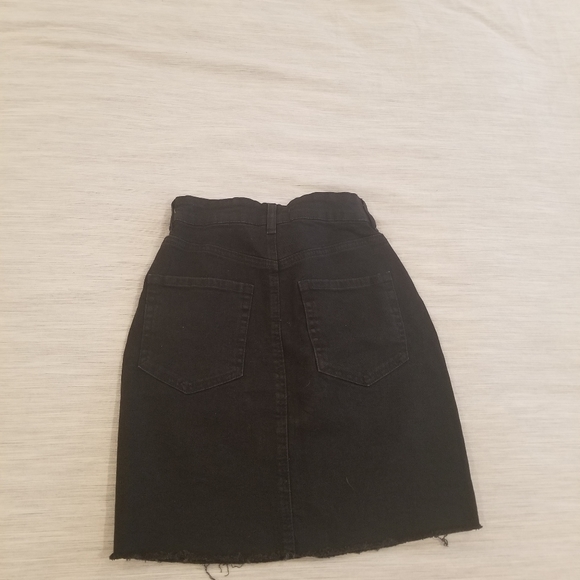 Jean skirt - Picture 2 of 2